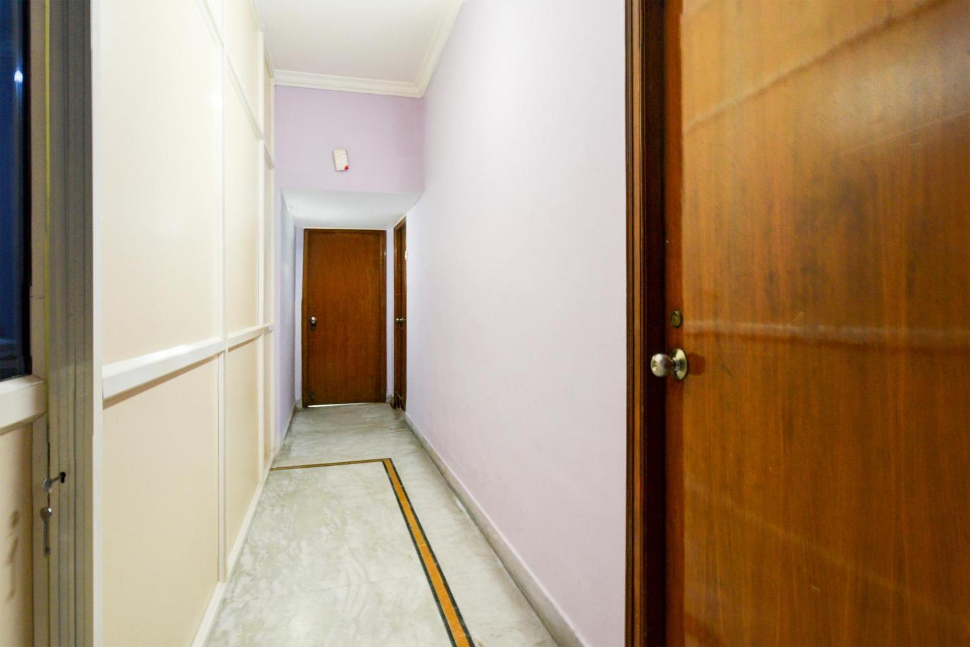 Hotel O Sri Ss Residency Hyderabad Exteriör bild